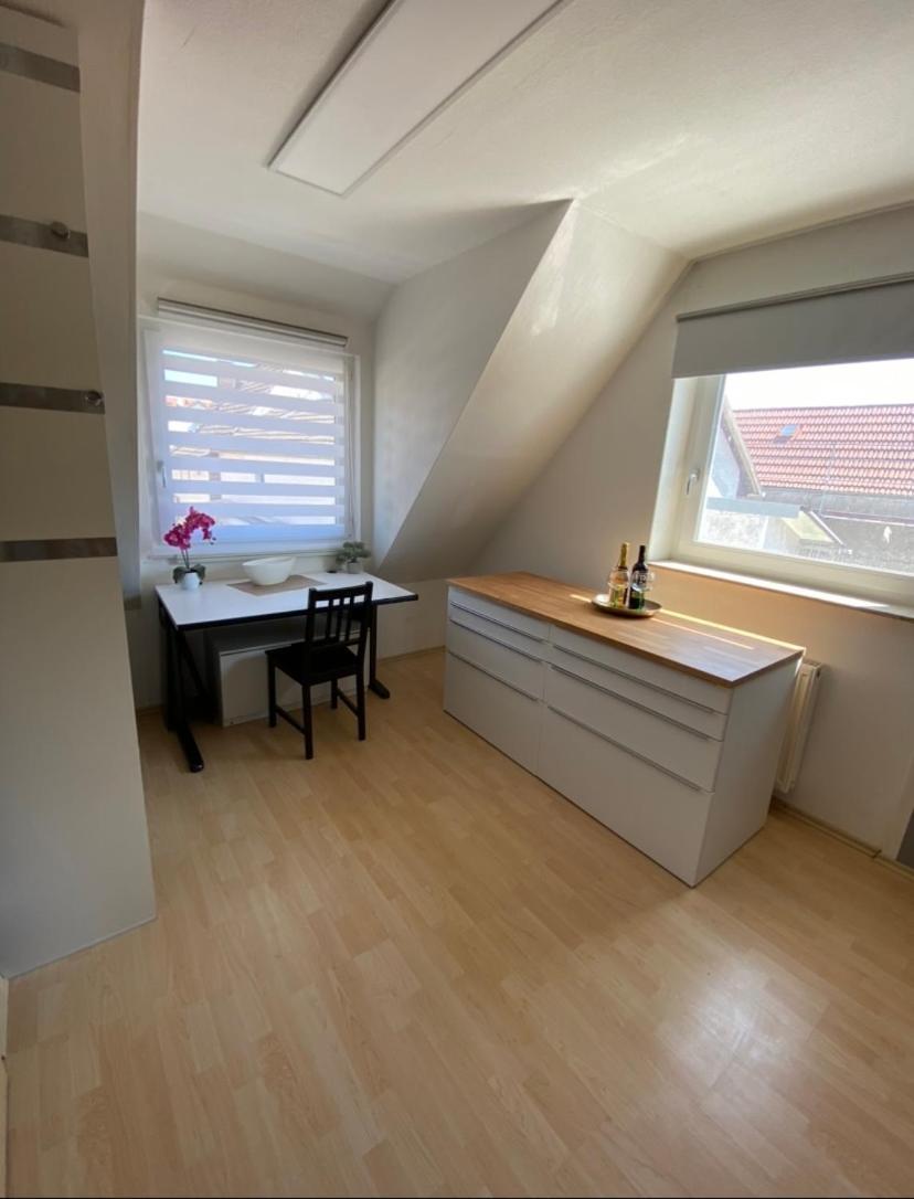 Schoenes Zimmer In Einfamilienhaus In Ruhiger Lage Apartment Ober-Ramstadt Exterior photo